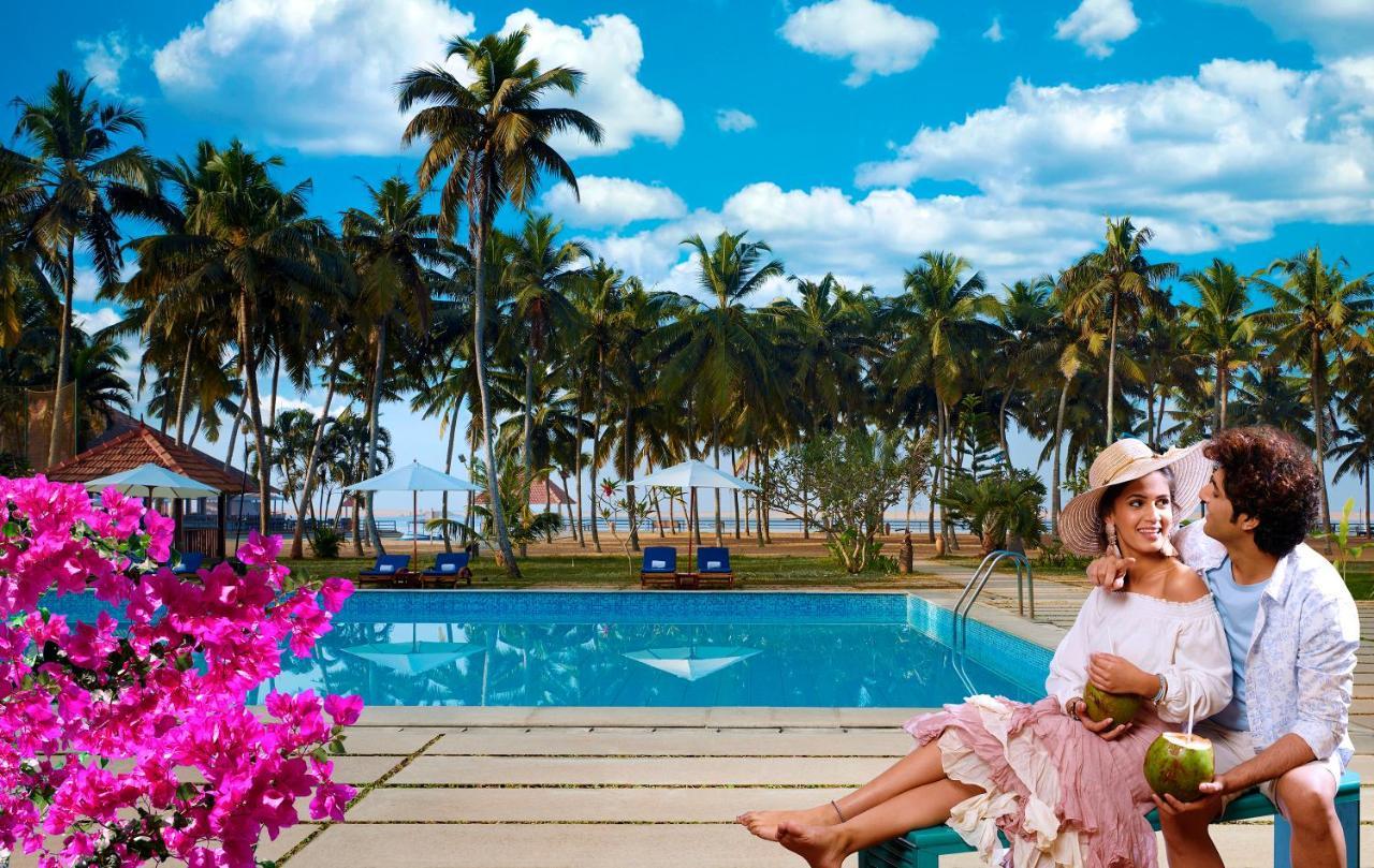 ホテル エスチュアリー サロヴァル ポルティコ プーヴァル アイランド Poovar エクステリア 写真